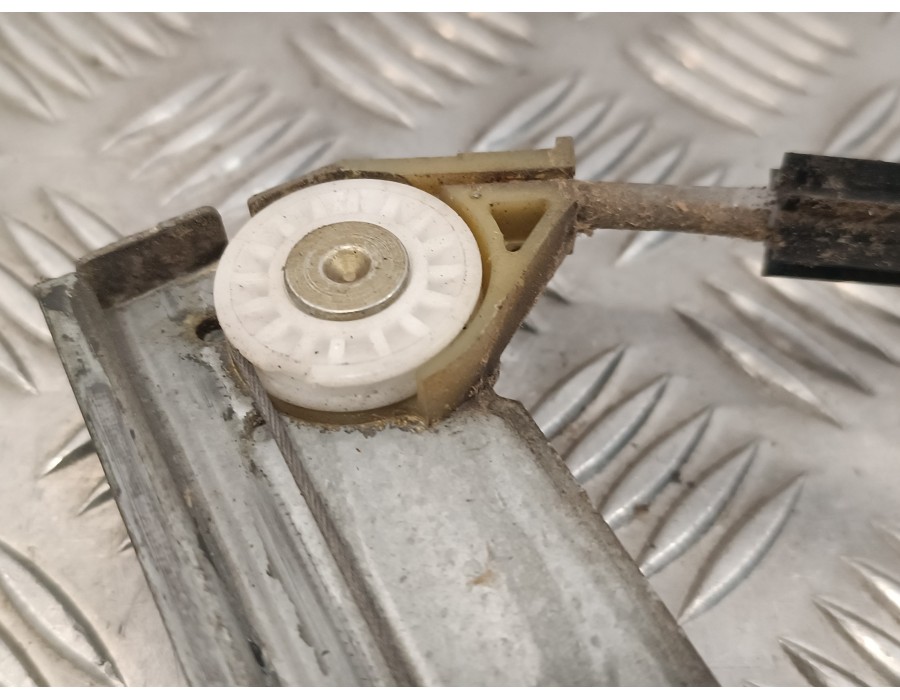 Recambio de elevalunas delantero derecho para citroën c4 grand picasso 2.0 hdi fap cat (rhr / dw10bted4) referencia OEM IAM 9682