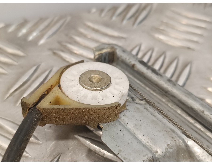 Recambio de elevalunas delantero derecho para citroën c4 grand picasso 2.0 hdi fap cat (rhr / dw10bted4) referencia OEM IAM 9682