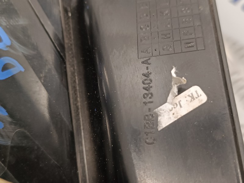 Recambio de piloto trasero derecho para ford fiesta (ccn) 1.25 16v cat referencia OEM IAM C1BB13404A  