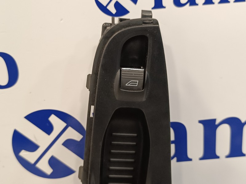 Recambio de mando elevalunas delantero derecho para ford fiesta (ccn) 1.25 16v cat referencia OEM IAM C1BBA240A40  
