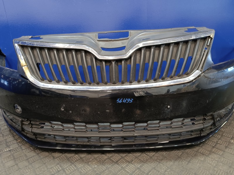 Recambio de paragolpes delantero para skoda rapid 1.6 tdi dpf referencia OEM IAM   