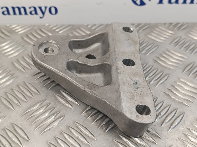 Recambio de soporte motor para seat ibiza (6j5) 1.6 16v referencia OEM IAM 6Q0199185AA  