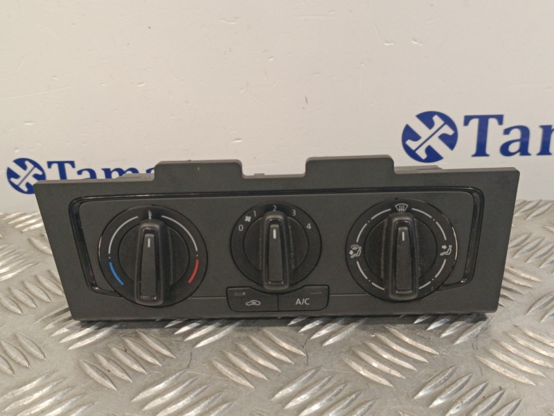 Recambio de mando climatizador para volkswagen polo (6c1) 1.0 referencia OEM IAM 6C0820045  E1081687
