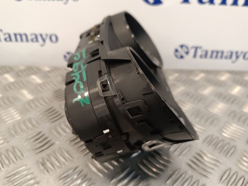 Recambio de cuadro instrumentos para volkswagen polo (6c1) 1.0 referencia OEM IAM 6C0920730  A2C90264500