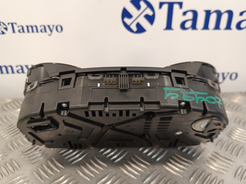 Recambio de cuadro instrumentos para volkswagen polo (6c1) 1.0 referencia OEM IAM 6C0920730  A2C90264500