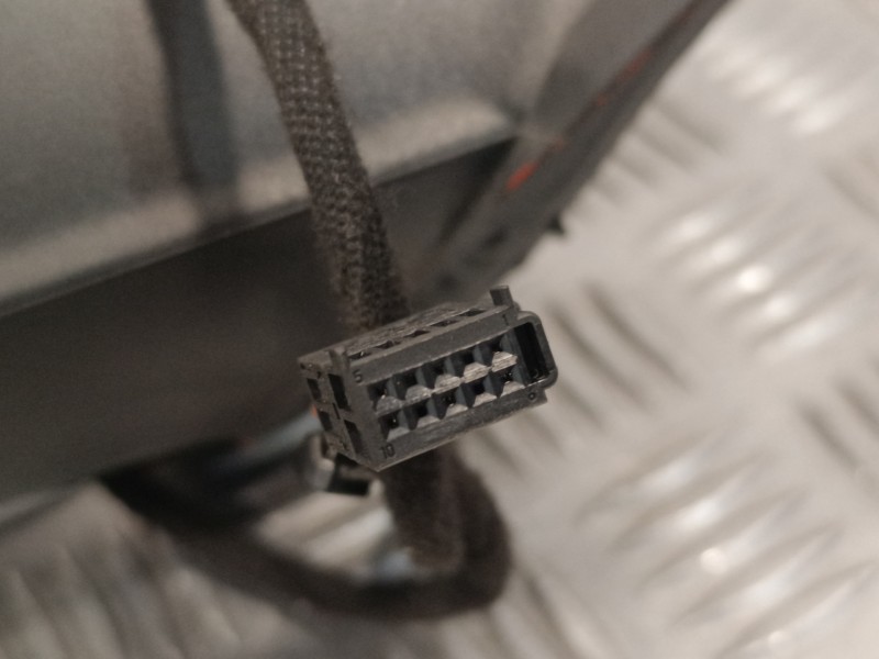 Recambio de retrovisor derecho para volkswagen polo (6c1) 1.0 referencia OEM IAM 601857502C  