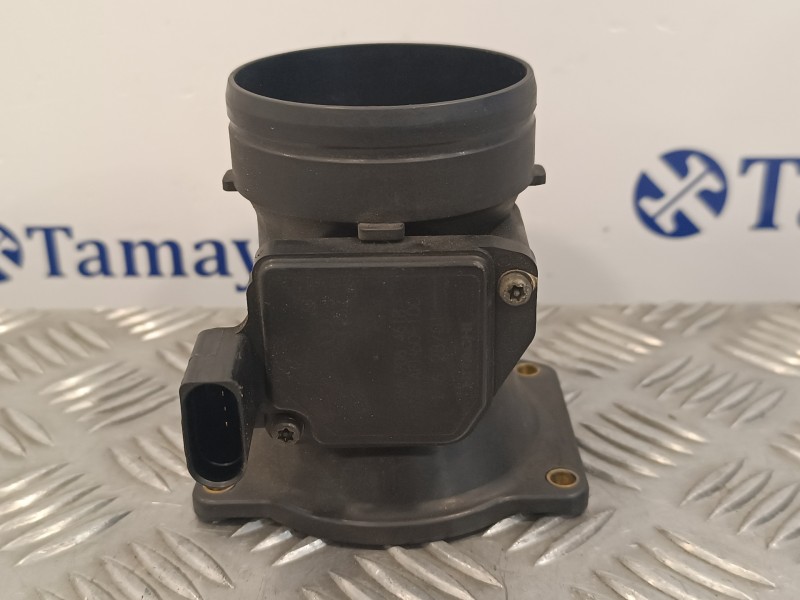 Recambio de caudalimetro para audi a3 (8l) 1.6 referencia OEM IAM 06A906461B  