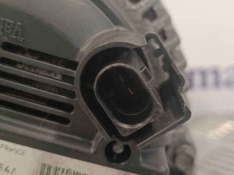 Recambio de alternador para audi a6 berlina (4f2) 2.0 tdi referencia OEM IAM   