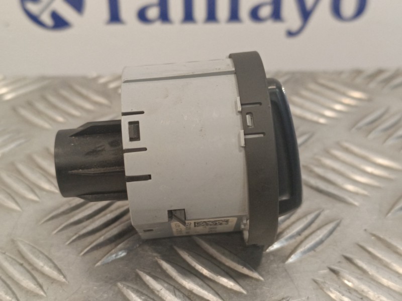 Recambio de mando luces para skoda rapid 1.6 tdi dpf referencia OEM IAM 5E0941431N  