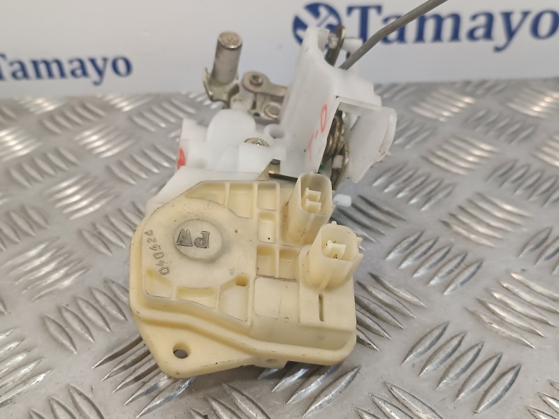 Recambio de cerradura puerta trasera derecha para honda jazz (gd1/5) 1.4 dsi cat referencia OEM IAM   