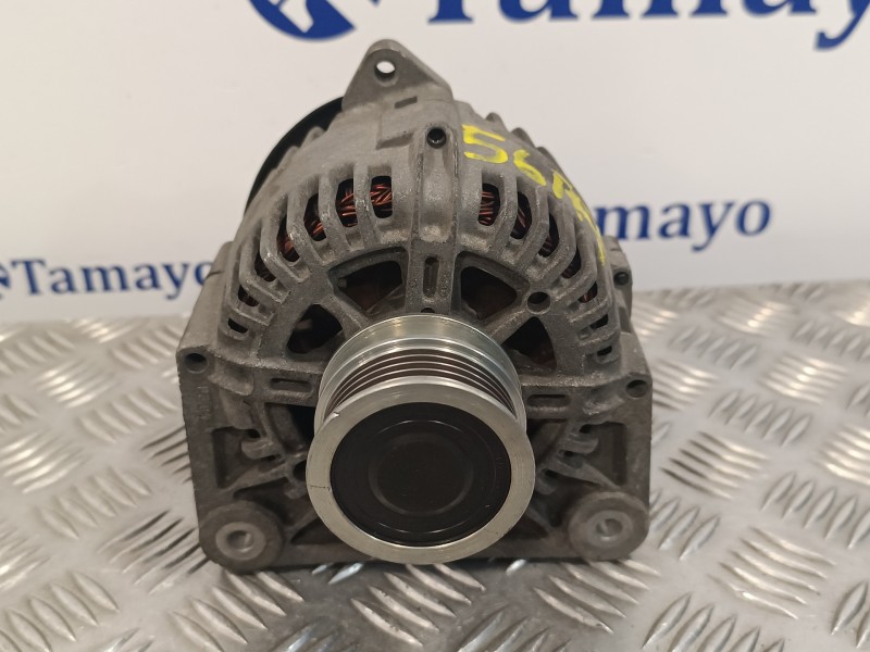 Recambio de alternador para renault megane ii berlina 3p 1.5 dci diesel referencia OEM IAM 8200100907  
