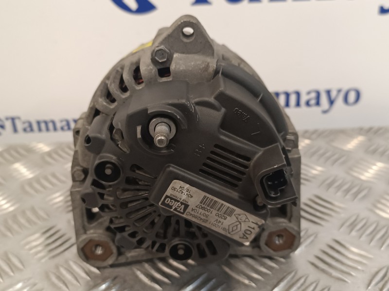 Recambio de alternador para renault megane ii berlina 3p 1.5 dci diesel referencia OEM IAM 8200100907  