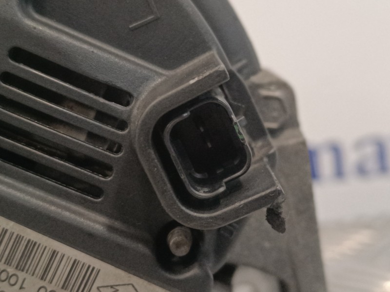 Recambio de alternador para renault megane ii berlina 3p 1.5 dci diesel referencia OEM IAM 8200100907  
