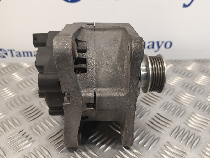 Recambio de alternador para renault megane ii berlina 3p 1.5 dci diesel referencia OEM IAM 8200100907  