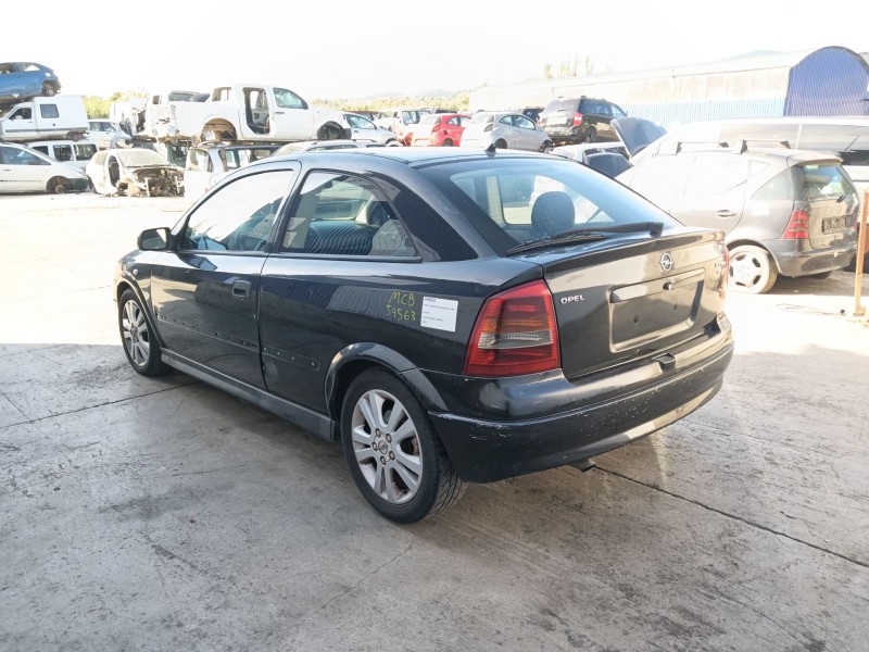 opel astra g hatchback (t98) del año 2001