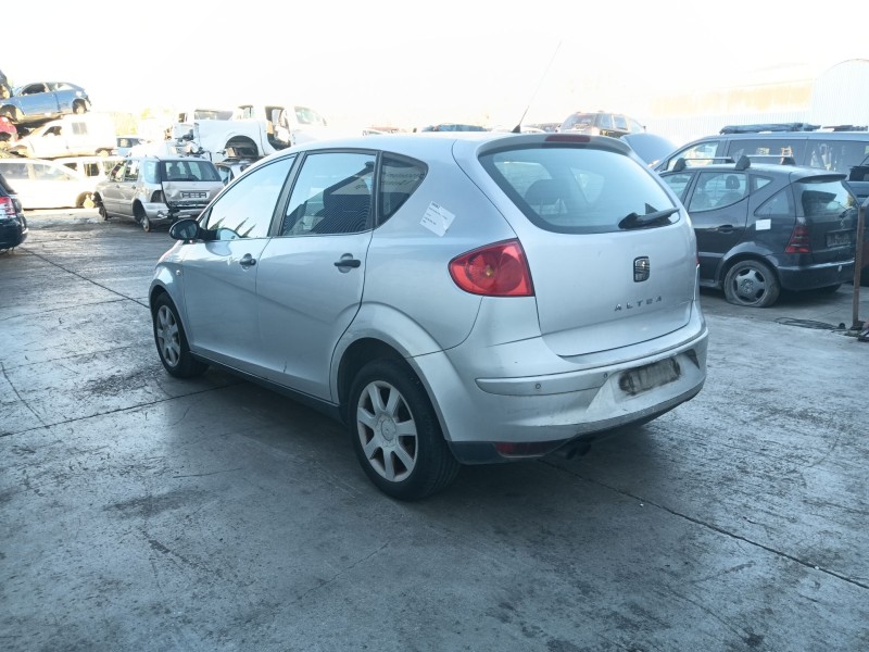 seat altea (5p1) del año 2004