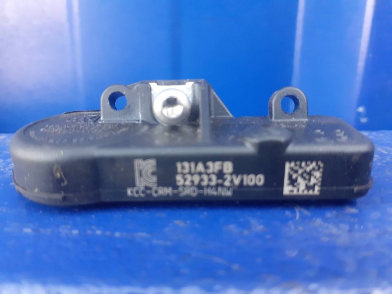 Recambio de sensor presion para hyundai veloster referencia OEM IAM 529332V100  