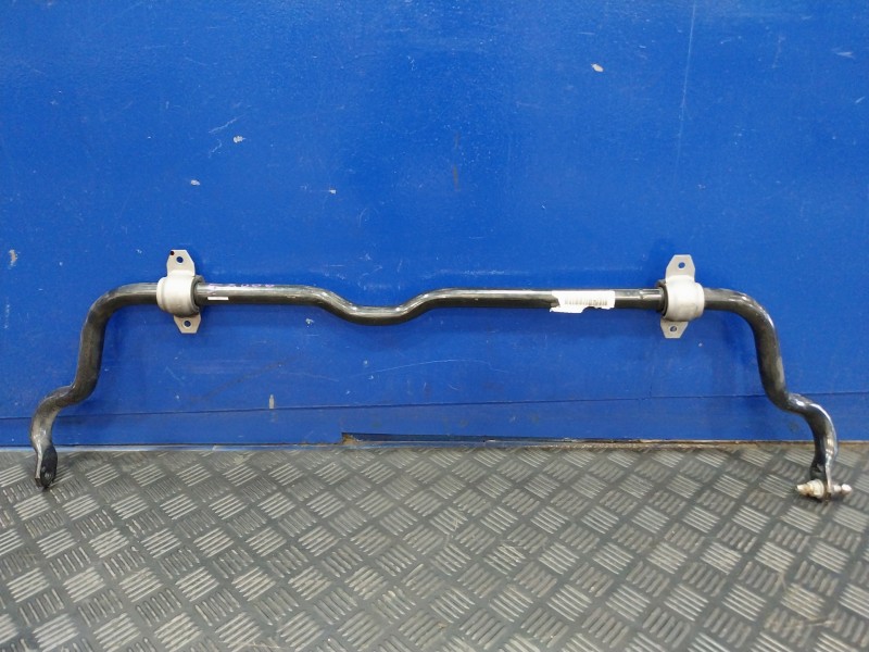 Recambio de barra estabilizadora delantera para mercedes-benz clase gla (w156) referencia OEM IAM A2463203411Q2  17219932A
