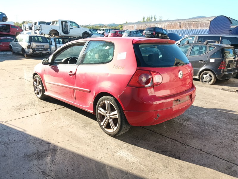 volkswagen golf v (1k1) del año 2004