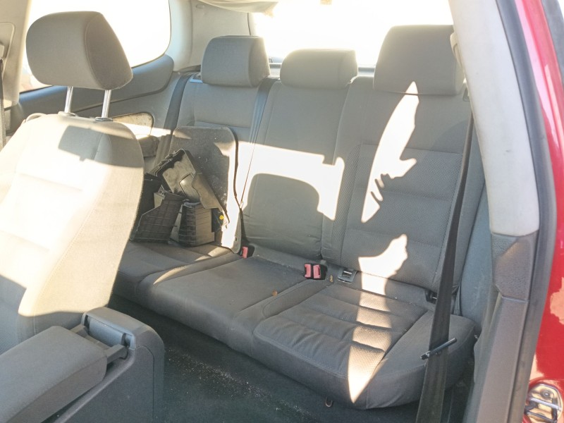 volkswagen golf v (1k1) del año 2004