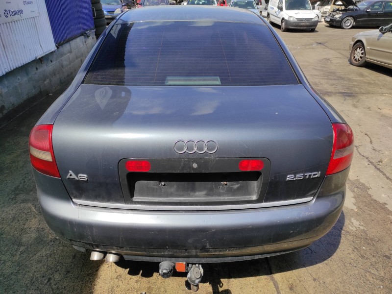 audi a6 berlina (4b2) del año 2003