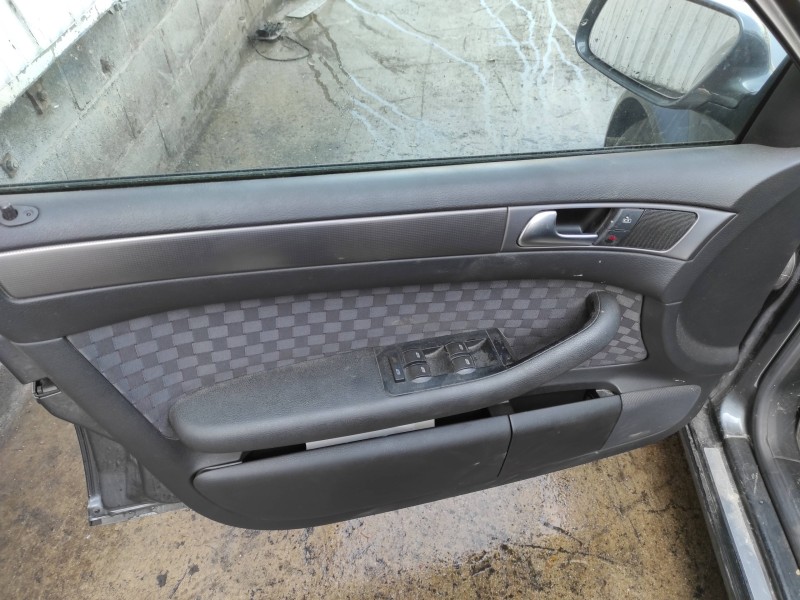 audi a6 berlina (4b2) del año 2003