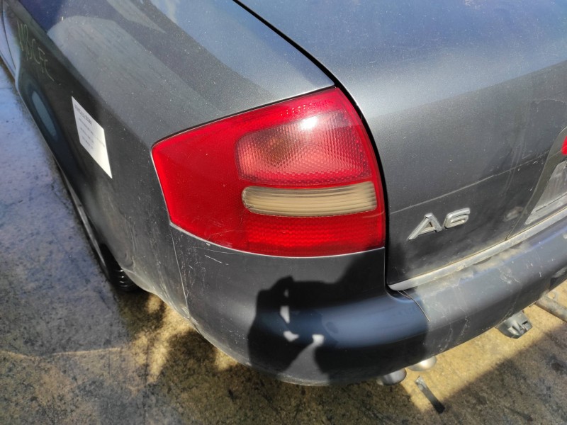 audi a6 berlina (4b2) del año 2003