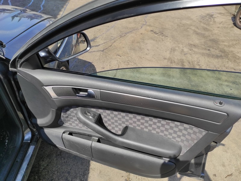 audi a6 berlina (4b2) del año 2003