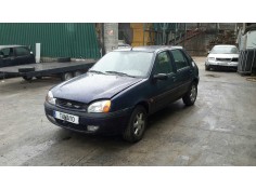 ford fiesta berlina (dx) del año 2000