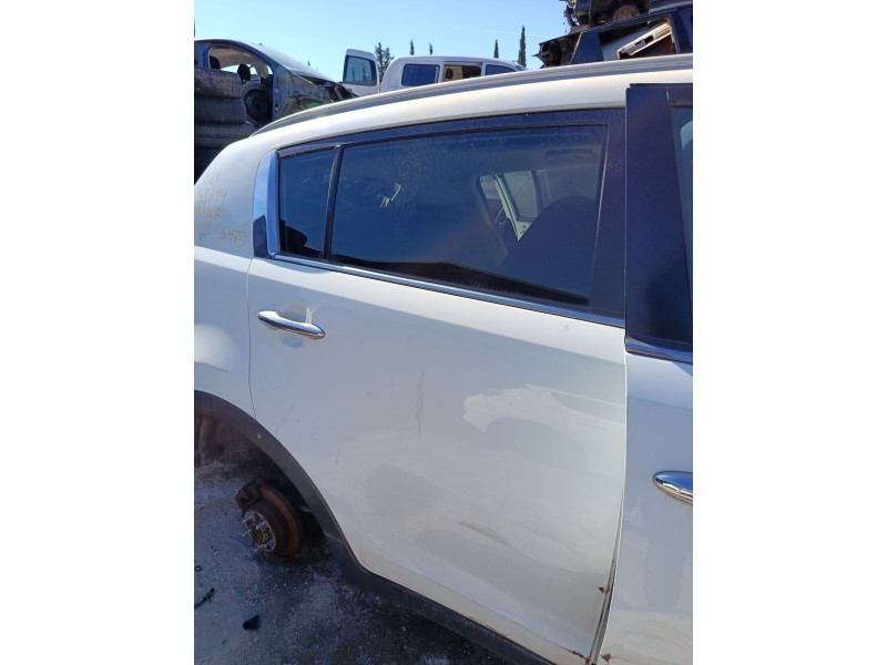 Recambio de puerta trasera derecha para kia sportage referencia OEM IAM   