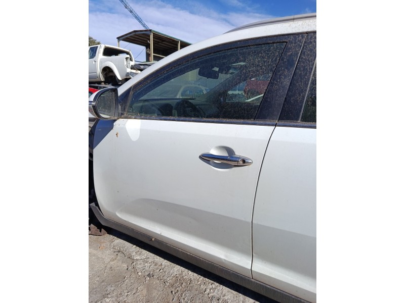 Recambio de puerta delantera izquierda para kia sportage referencia OEM IAM   