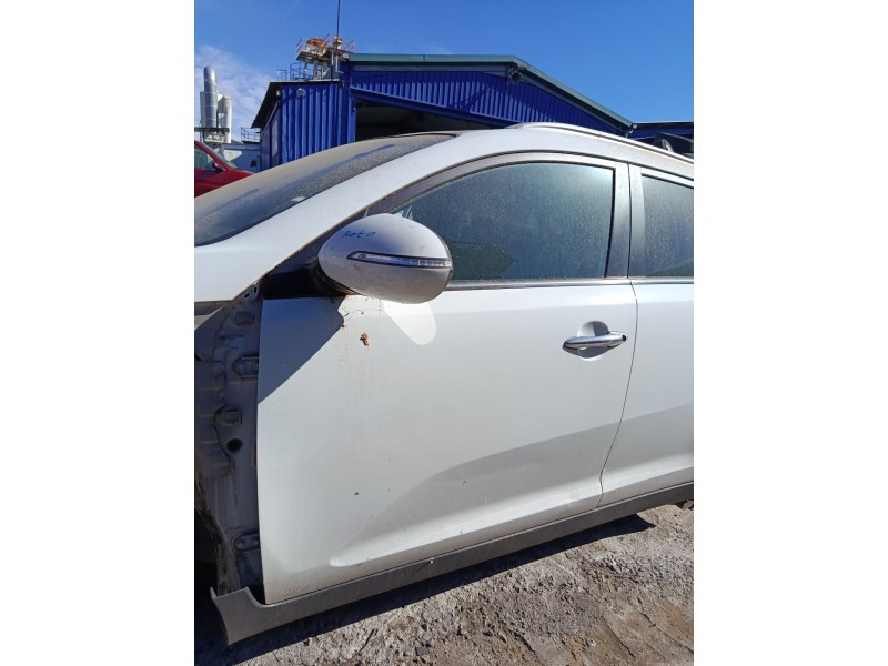 Recambio de puerta delantera izquierda para kia sportage referencia OEM IAM   