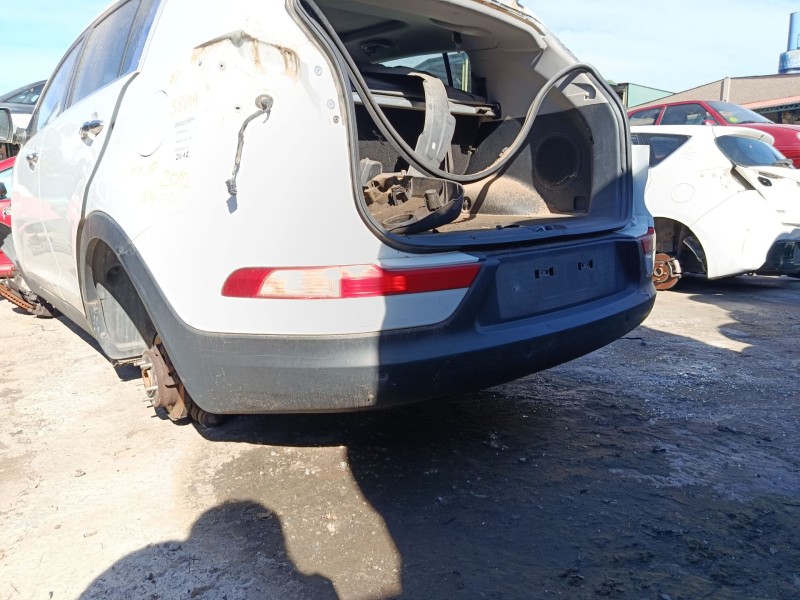 Recambio de paragolpes trasero para kia sportage referencia OEM IAM   