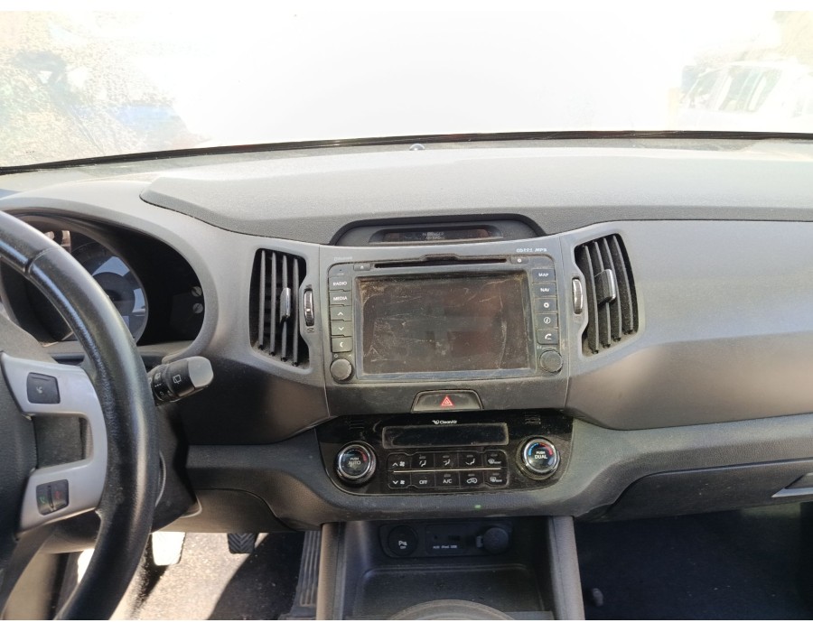 Recambio de pantalla multifuncion para kia sportage referencia OEM IAM   