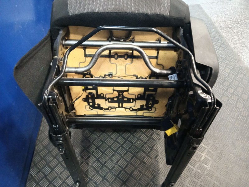Recambio de asiento delantero izquierdo para opel combo furgoneta/monovolumen (k9) 1.5 d referencia OEM IAM   
