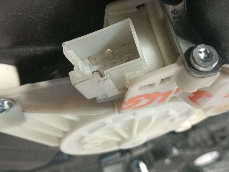 Recambio de elevalunas delantero derecho para mercedes-benz clase a (w176) referencia OEM IAM A1767230314  