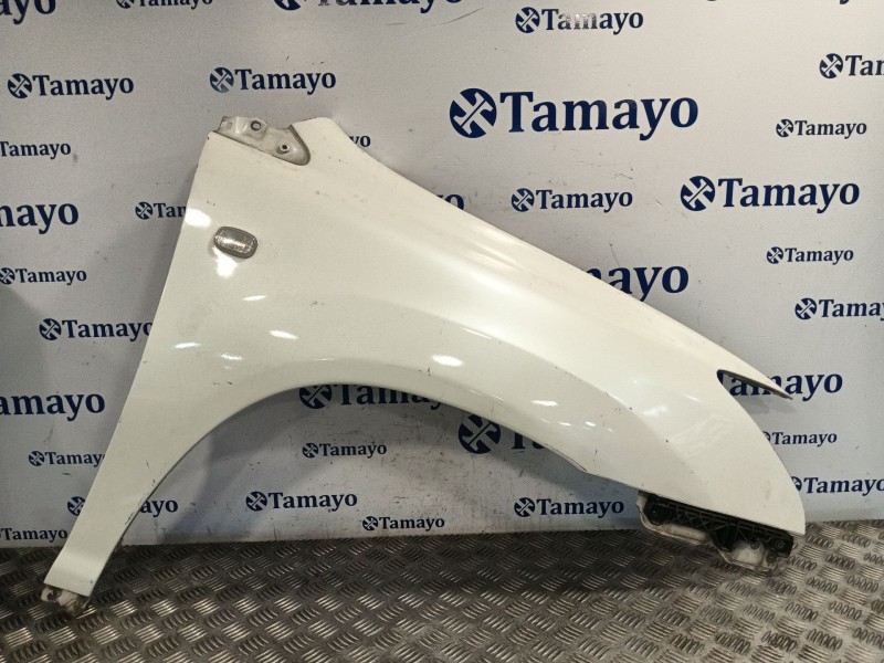 Recambio de aleta delantera derecha para lexus rx referencia OEM IAM   