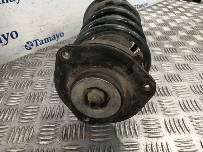 Recambio de amortiguador delantero derecho para volkswagen caddy ocio referencia OEM IAM 2K5412021Q  