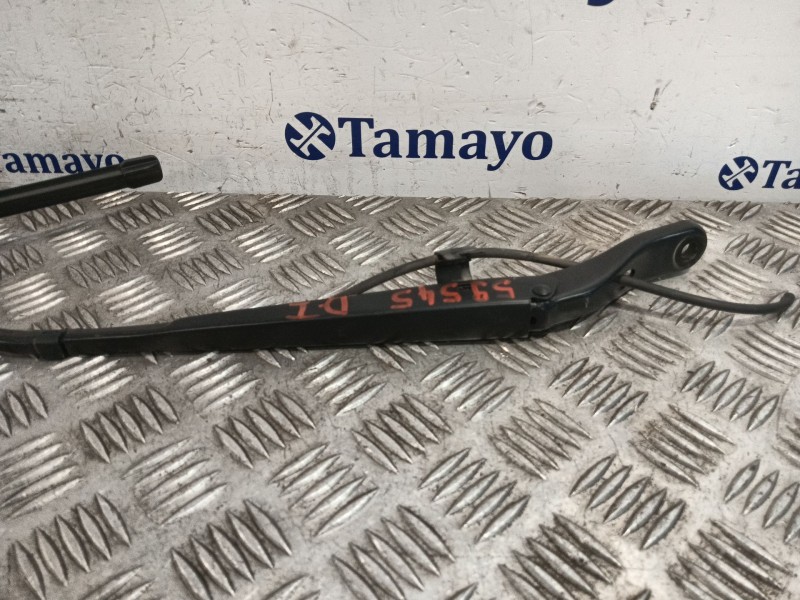 Recambio de brazo limpia delantero izquierdo para opel combo furgoneta/monovolumen (k9) 1.5 d referencia OEM IAM   