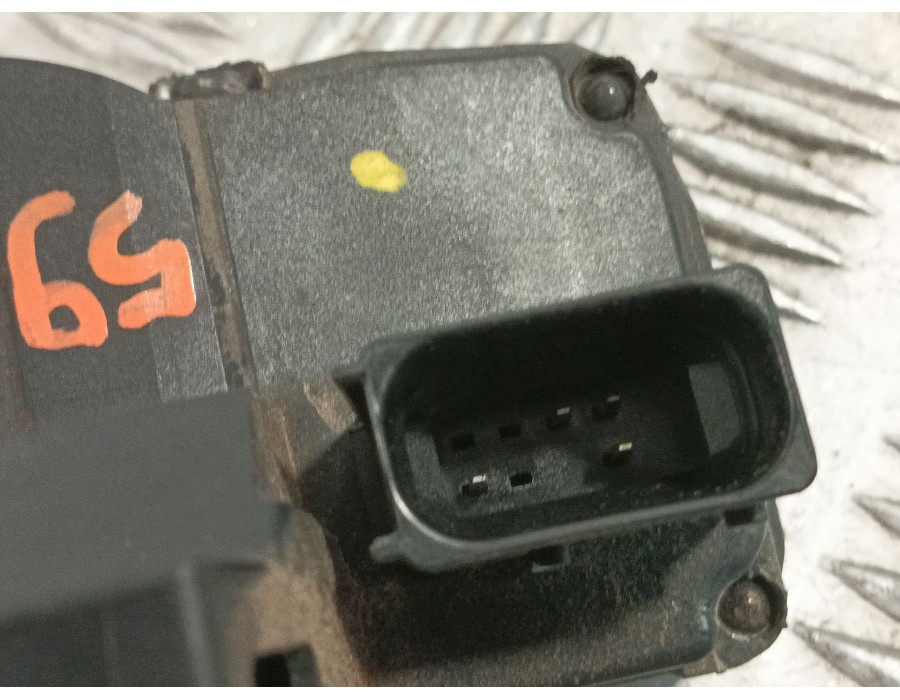 Recambio de cerradura puerta delantera derecha para saab 9-3 station wagon (e50) 1.9 tid referencia OEM IAM   