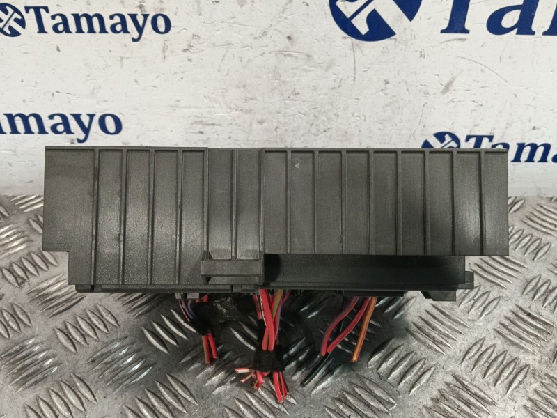 Recambio de caja reles / fusibles para bmw serie 1 berlina (e81/e87) 2.0 cat referencia OEM IAM 911944404  