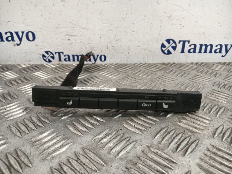 Recambio de mando multifuncion para bmw serie 1 berlina (e81/e87) 2.0 cat referencia OEM IAM 6131697092005  03744651