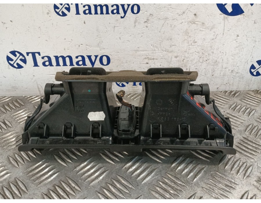 Recambio de rejilla aireadora para bmw serie 1 berlina (e81/e87) 2.0 cat referencia OEM IAM 705918913  