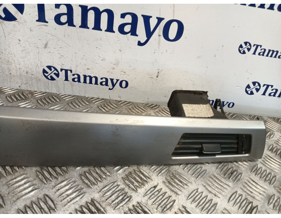 Recambio de rejilla aireadora para bmw serie 3 berlina (e90) 2.0 16v diesel cat referencia OEM IAM   