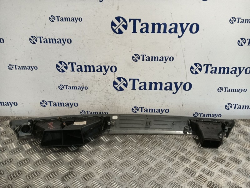 Recambio de rejilla aireadora para bmw serie 3 berlina (e90) 2.0 16v diesel cat referencia OEM IAM   