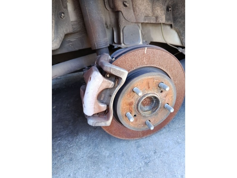 Recambio de pinza freno trasera derecha para toyota auris (_e18_) 1.4 d-4d (nde180_) referencia OEM IAM   