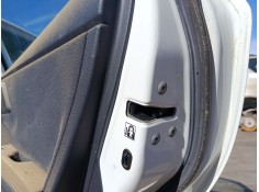 Recambio de cerradura puerta trasera derecha para toyota auris (_e18_) 1.4 d-4d (nde180_) referencia OEM IAM   