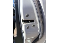 Recambio de cerradura puerta trasera derecha para toyota auris (_e18_) 1.4 d-4d (nde180_) referencia OEM IAM    2
