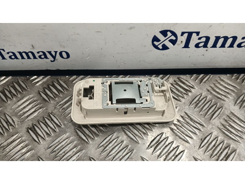 Recambio de luz interior para fiat 500 (312) 500 referencia OEM IAM 735244962  