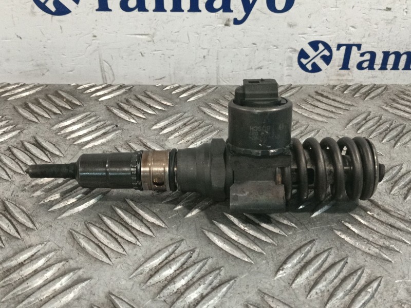 Recambio de inyector para audi a4 b7 avant (8ed) 2.0 tdi 16v referencia OEM IAM 03G130073G  